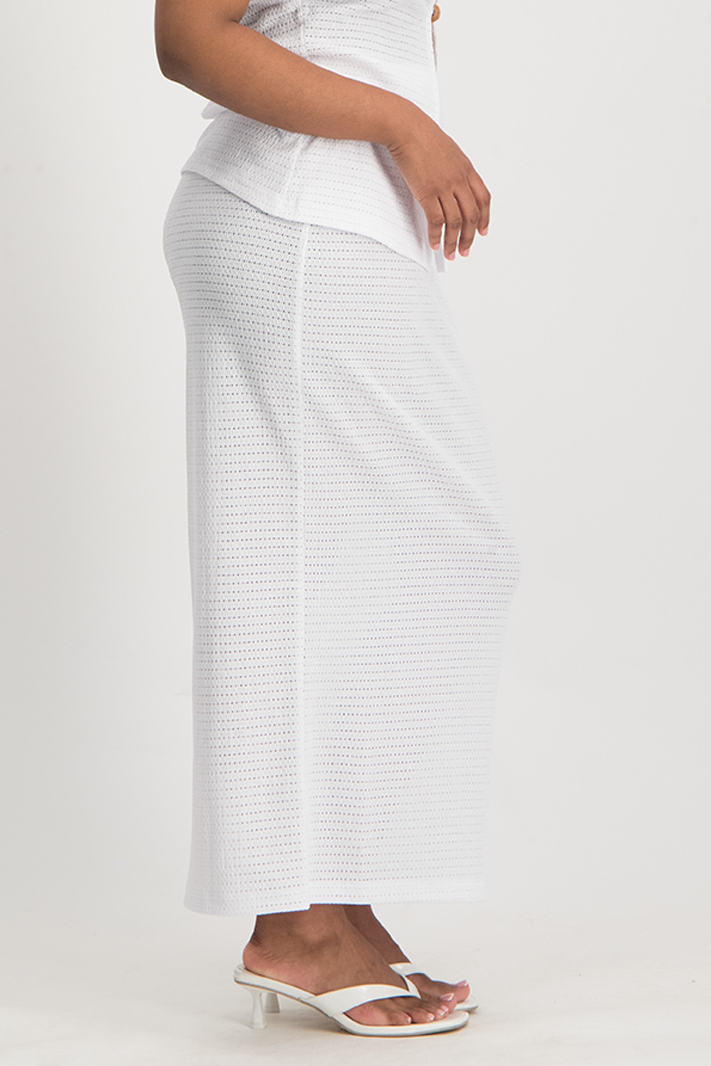 CC18229 White